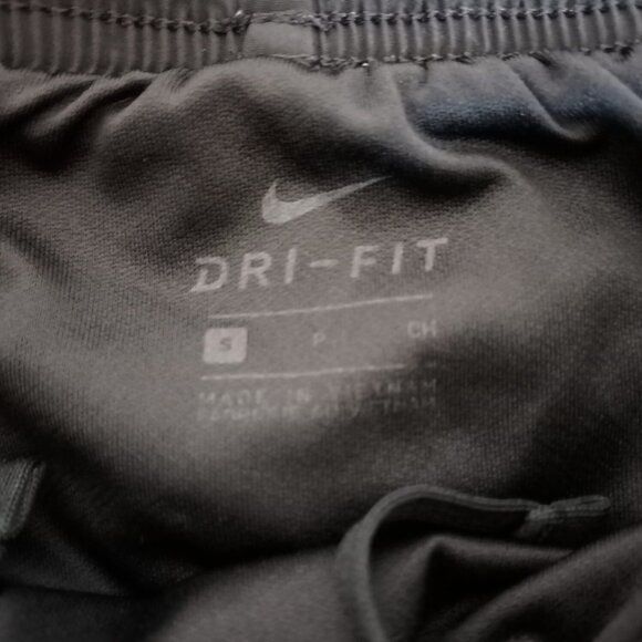 Nike Dri-FIT Women’s Running Shorts – Black/Volt Trim, Size S - Picture 5 of 7